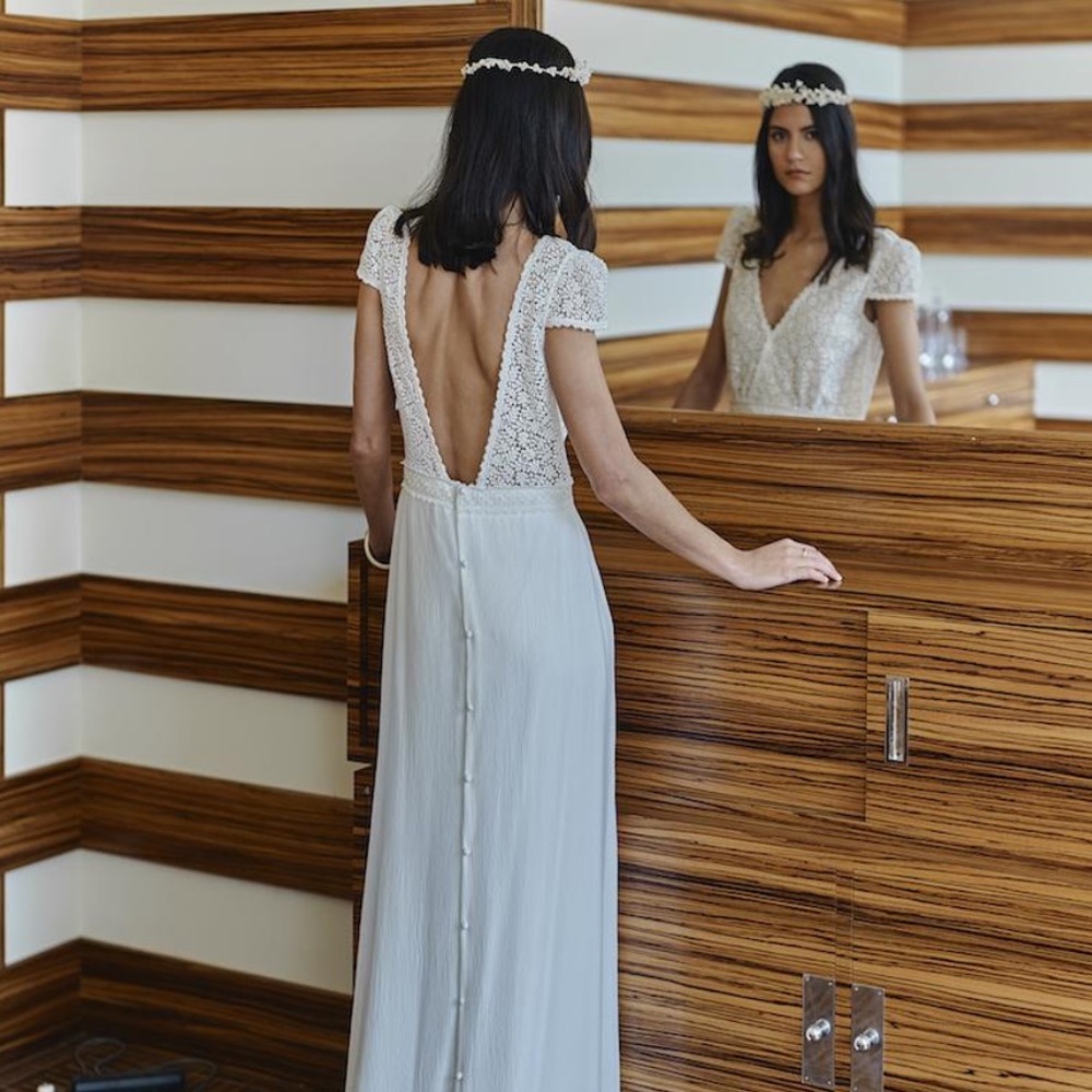 Laure de Sagazen Foster Wedding Gown